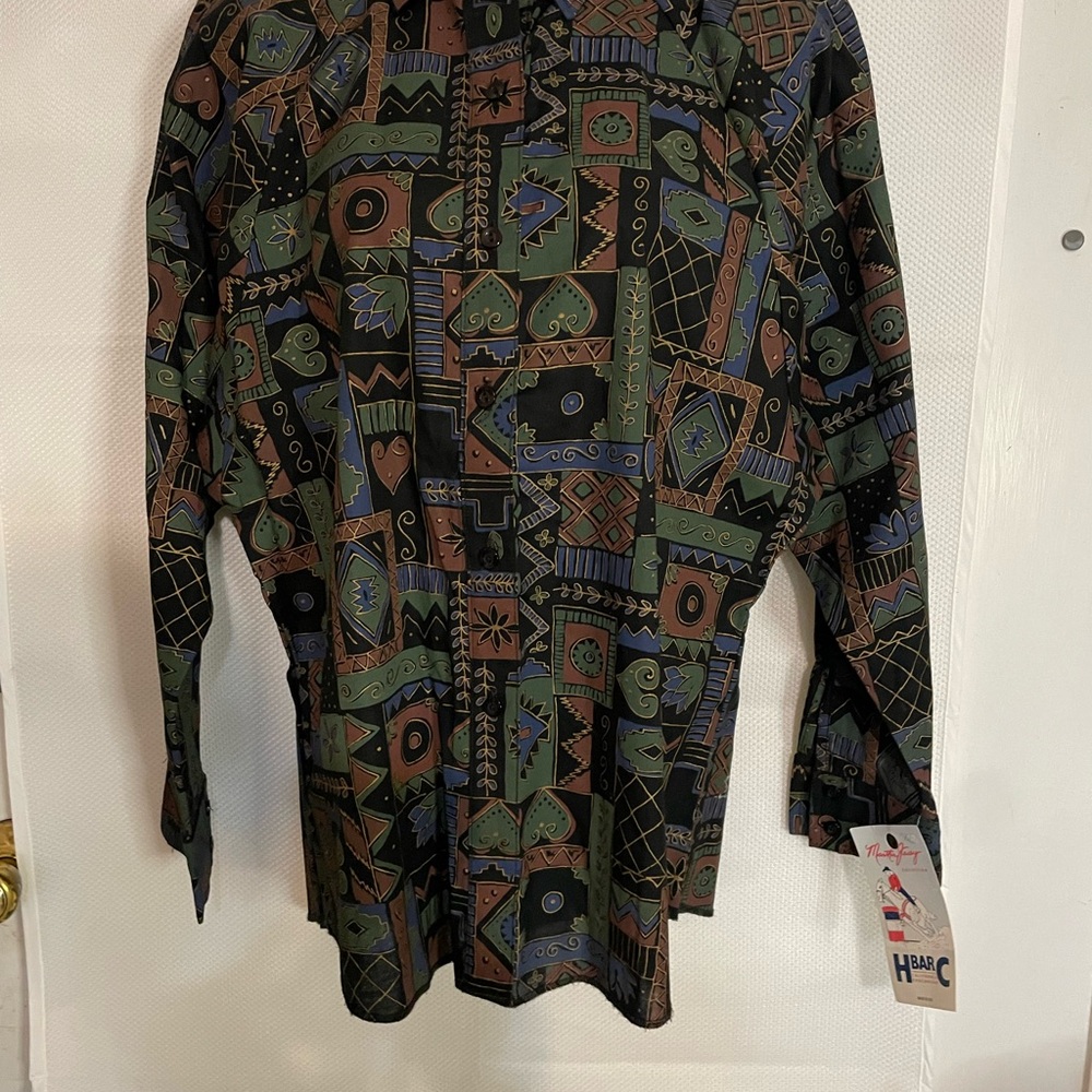 Women's Geometric Button Down Shirt - Multicolor